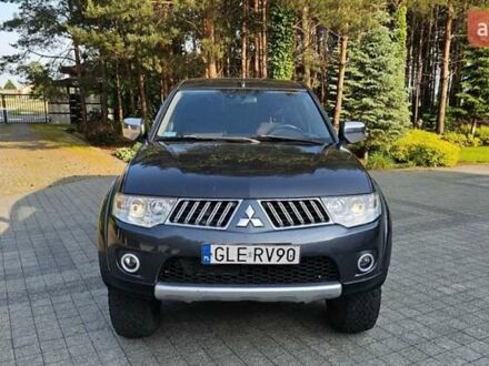 Міцубісі Л 200 2009 у Києві на Automoto.ua Сірий Міцубісі Л 200, об'ємом двигуна 2.48 л та пробігом 300 тис. км за 4000 $, фото 1 на Automoto.ua