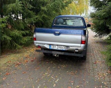 Синій Міцубісі Л 200, об'ємом двигуна 0 л та пробігом 211 тис. км за 2600 $, фото 1 на Automoto.ua