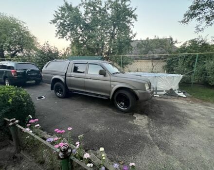 Синій Міцубісі Л 200, об'ємом двигуна 2.5 л та пробігом 347 тис. км за 10213 $, фото 18 на Automoto.ua