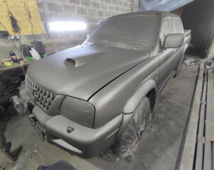 Синій Міцубісі Л 200, об'ємом двигуна 2.5 л та пробігом 347 тис. км за 10213 $, фото 14 на Automoto.ua