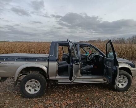 Синій Міцубісі Л 200, об'ємом двигуна 0 л та пробігом 276 тис. км за 5300 $, фото 9 на Automoto.ua