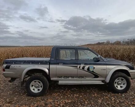 Синій Міцубісі Л 200, об'ємом двигуна 0 л та пробігом 276 тис. км за 5300 $, фото 8 на Automoto.ua