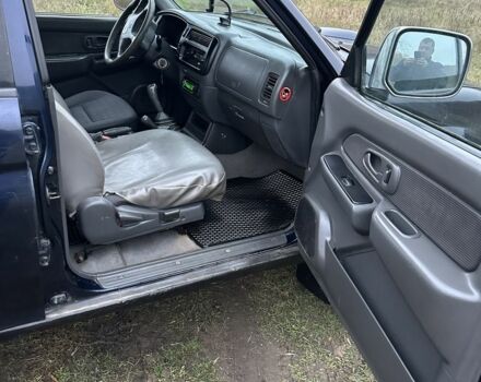 Синій Міцубісі Л 200, об'ємом двигуна 2.5 л та пробігом 321 тис. км за 4455 $, фото 8 на Automoto.ua