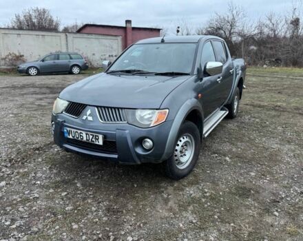 Синий Мицубиси Л 200, объемом двигателя 2.5 л и пробегом 212 тыс. км за 7000 $, фото 1 на Automoto.ua