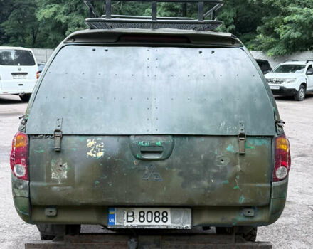 Синій Міцубісі Л 200, об'ємом двигуна 2.45 л та пробігом 250 тис. км за 11999 $, фото 4 на Automoto.ua