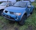 Синій Міцубісі Л 200, об'ємом двигуна 2.4 л та пробігом 110 тис. км за 5500 $, фото 1 на Automoto.ua