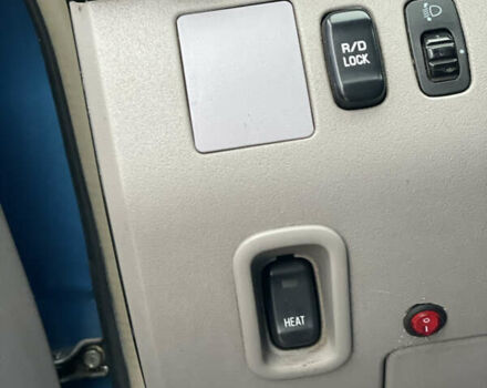 Синій Міцубісі Л 200, об'ємом двигуна 2.48 л та пробігом 469 тис. км за 10300 $, фото 13 на Automoto.ua