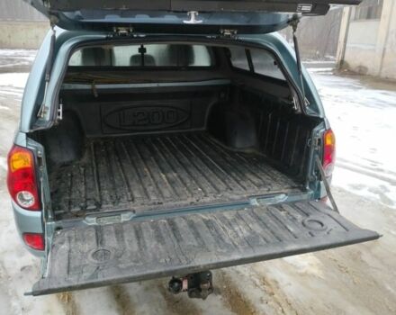 Синий Мицубиси Л 200, объемом двигателя 2.5 л и пробегом 260 тыс. км за 3800 $, фото 10 на Automoto.ua