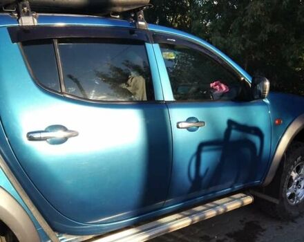 Синій Міцубісі Л 200, об'ємом двигуна 2.48 л та пробігом 224 тис. км за 12350 $, фото 2 на Automoto.ua