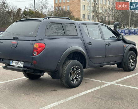 Синій Міцубісі Л 200, об'ємом двигуна 2.48 л та пробігом 469 тис. км за 10300 $, фото 3 на Automoto.ua