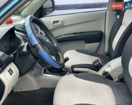 Синій Міцубісі Л 200, об'ємом двигуна 2.48 л та пробігом 469 тис. км за 10300 $, фото 7 на Automoto.ua