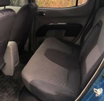 Синій Міцубісі Л 200, об'ємом двигуна 2.48 л та пробігом 322 тис. км за 10500 $, фото 1 на Automoto.ua