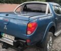 Синій Міцубісі Л 200, об'ємом двигуна 0 л та пробігом 320 тис. км за 10500 $, фото 4 на Automoto.ua