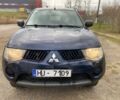 Синий Мицубиси Л 200, объемом двигателя 2.5 л и пробегом 291 тыс. км за 8200 $, фото 6 на Automoto.ua