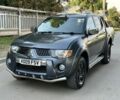 Синий Мицубиси Л 200, объемом двигателя 2.5 л и пробегом 267 тыс. км за 5003 $, фото 1 на Automoto.ua
