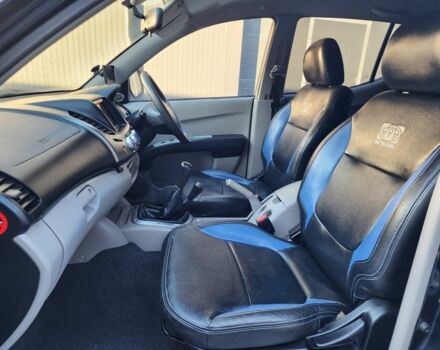 Синий Мицубиси Л 200, объемом двигателя 2.5 л и пробегом 154 тыс. км за 8678 $, фото 18 на Automoto.ua