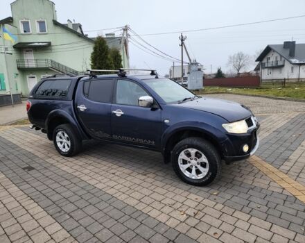 Синий Мицубиси Л 200, объемом двигателя 2.5 л и пробегом 131 тыс. км за 8724 $, фото 3 на Automoto.ua