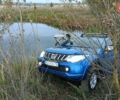 Синий Мицубиси Л 200, объемом двигателя 2.44 л и пробегом 270 тыс. км за 16500 $, фото 5 на Automoto.ua