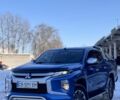 Синий Мицубиси Л 200, объемом двигателя 2.4 л и пробегом 205 тыс. км за 33200 $, фото 1 на Automoto.ua