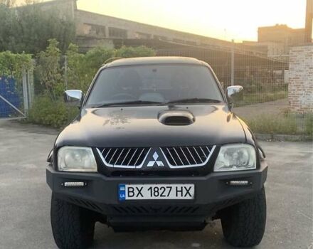 Синій Міцубісі Л 200, об'ємом двигуна 2.5 л та пробігом 146 тис. км за 4200 $, фото 1 на Automoto.ua