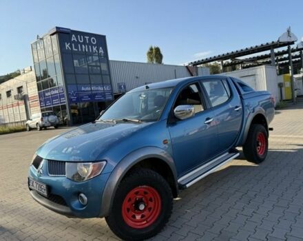 Синий Мицубиси Л 200, объемом двигателя 2.5 л и пробегом 280 тыс. км за 4100 $, фото 1 на Automoto.ua