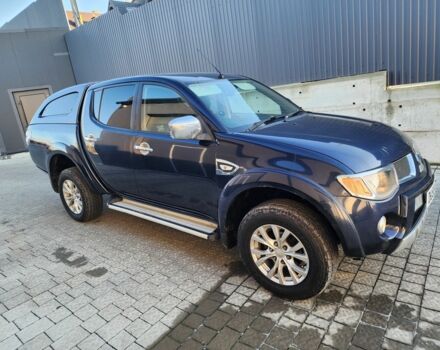 Синій Міцубісі Л 200, об'ємом двигуна 2.5 л та пробігом 154 тис. км за 8678 $, фото 1 на Automoto.ua