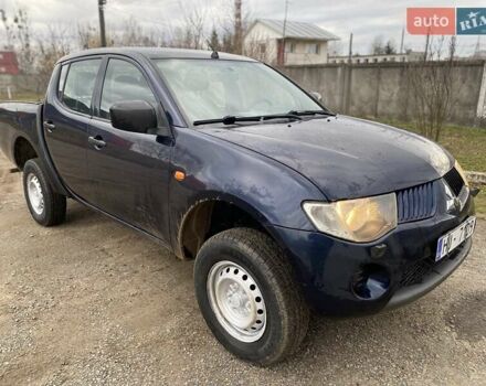 Синий Мицубиси Л 200, объемом двигателя 2.5 л и пробегом 291 тыс. км за 8200 $, фото 1 на Automoto.ua