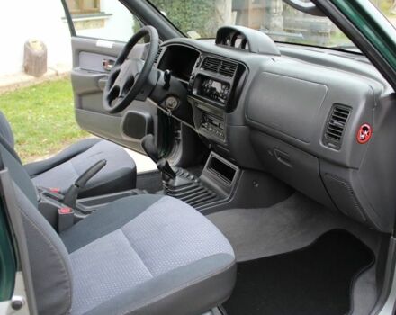 Зеленый Мицубиси Л 200, объемом двигателя 0 л и пробегом 228 тыс. км за 2650 $, фото 9 на Automoto.ua