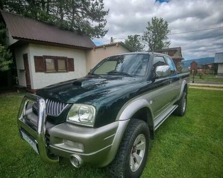 Зеленый Мицубиси Л 200, объемом двигателя 2.5 л и пробегом 268 тыс. км за 3100 $, фото 5 на Automoto.ua