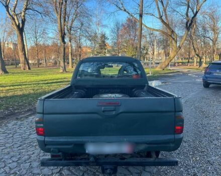 Зеленый Мицубиси Л 200, объемом двигателя 2.5 л и пробегом 287 тыс. км за 4700 $, фото 7 на Automoto.ua