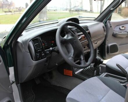 Зеленый Мицубиси Л 200, объемом двигателя 0 л и пробегом 224 тыс. км за 2650 $, фото 11 на Automoto.ua