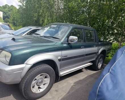 Зелений Міцубісі Л 200, об'ємом двигуна 2.5 л та пробігом 100 тис. км за 6325 $, фото 8 на Automoto.ua