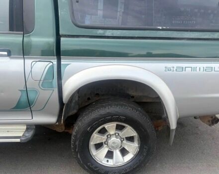 Зеленый Мицубиси Л 200, объемом двигателя 0 л и пробегом 240 тыс. км за 6100 $, фото 2 на Automoto.ua