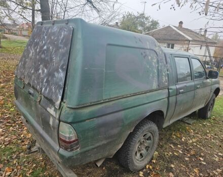 Зелений Міцубісі Л 200, об'ємом двигуна 2.5 л та пробігом 250 тис. км за 2620 $, фото 2 на Automoto.ua