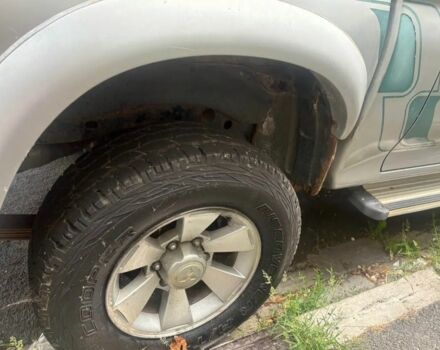 Зеленый Мицубиси Л 200, объемом двигателя 0 л и пробегом 240 тыс. км за 6100 $, фото 1 на Automoto.ua