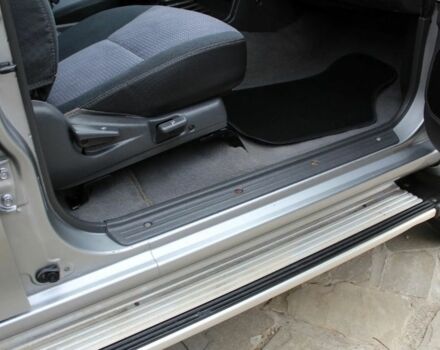 Зелений Міцубісі Л 200, об'ємом двигуна 0 л та пробігом 124 тис. км за 2600 $, фото 8 на Automoto.ua