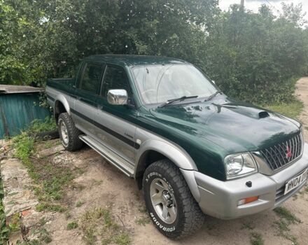 Зеленый Мицубиси Л 200, объемом двигателя 2.5 л и пробегом 124 тыс. км за 4800 $, фото 3 на Automoto.ua