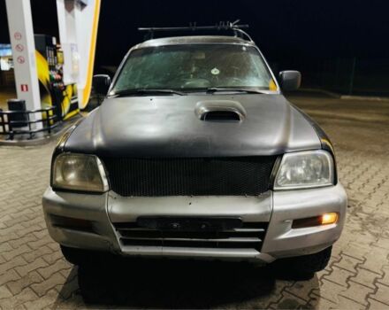 Зеленый Мицубиси Л 200, объемом двигателя 0 л и пробегом 130 тыс. км за 4500 $, фото 1 на Automoto.ua