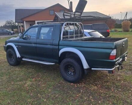 Зеленый Мицубиси Л 200, объемом двигателя 2.5 л и пробегом 264 тыс. км за 5537 $, фото 11 на Automoto.ua