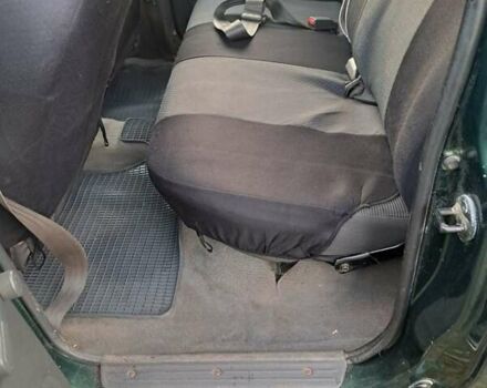 Зеленый Мицубиси Л 200, объемом двигателя 2.5 л и пробегом 264 тыс. км за 5537 $, фото 6 на Automoto.ua