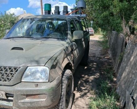 Зеленый Мицубиси Л 200, объемом двигателя 0 л и пробегом 130 тыс. км за 5500 $, фото 9 на Automoto.ua