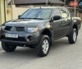 Зеленый Мицубиси Л 200, объемом двигателя 2.48 л и пробегом 200 тыс. км за 10999 $, фото 14 на Automoto.ua