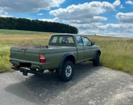 Зелений Міцубісі Л 200, об'ємом двигуна 2.5 л та пробігом 286 тис. км за 2700 $, фото 5 на Automoto.ua