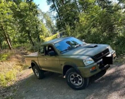 Зелений Міцубісі Л 200, об'ємом двигуна 2.5 л та пробігом 286 тис. км за 2700 $, фото 2 на Automoto.ua