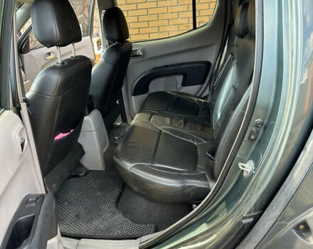 Зелений Міцубісі Л 200, об'ємом двигуна 2.48 л та пробігом 466 тис. км за 14000 $, фото 10 на Automoto.ua