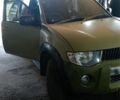 Зеленый Мицубиси Л 200, объемом двигателя 2.5 л и пробегом 200 тыс. км за 6100 $, фото 1 на Automoto.ua