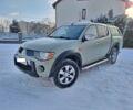 Зеленый Мицубиси Л 200, объемом двигателя 2.5 л и пробегом 232 тыс. км за 3150 $, фото 1 на Automoto.ua
