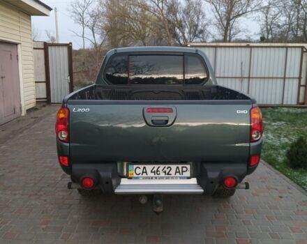 Зелений Міцубісі Л 200, об'ємом двигуна 2 л та пробігом 257 тис. км за 14500 $, фото 5 на Automoto.ua