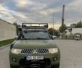 Зеленый Мицубиси Л 200, объемом двигателя 2.5 л и пробегом 242 тыс. км за 2900 $, фото 1 на Automoto.ua