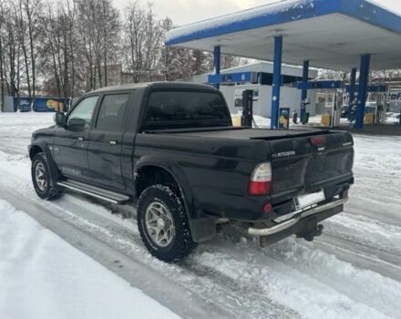 Зелений Міцубісі Л 200, об'ємом двигуна 0 л та пробігом 231 тис. км за 5484 $, фото 7 на Automoto.ua